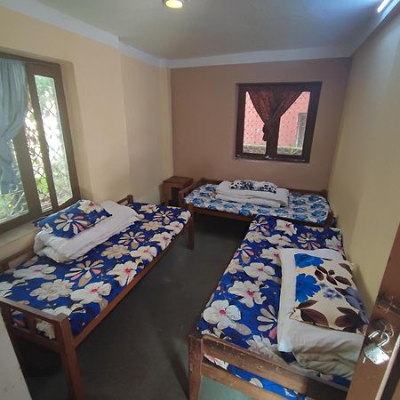 Happy Donkey Hostel Катманду Екстериор снимка