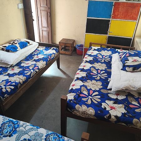 Happy Donkey Hostel Катманду Екстериор снимка